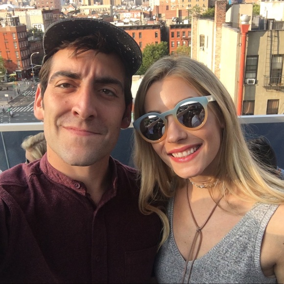 Meet your Posher, Kelli - Picture 4 of 4